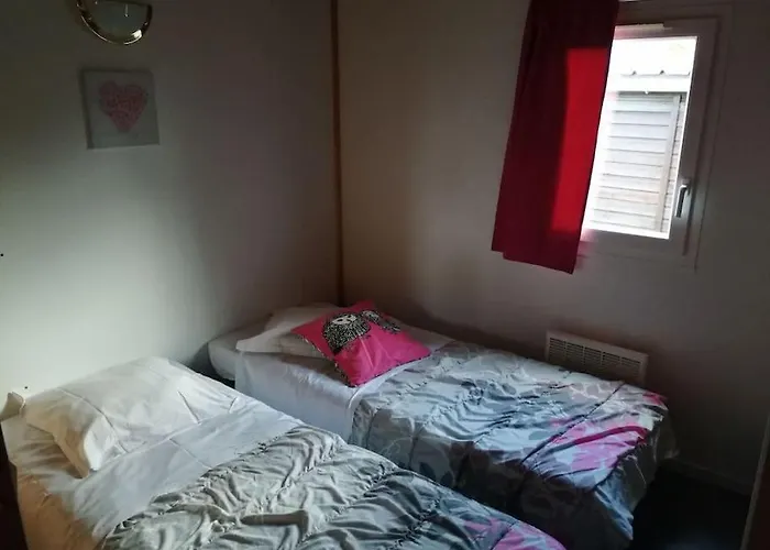 キャンプ場 Domaine Vallee Du Tarn Sn Saint-Cirgue